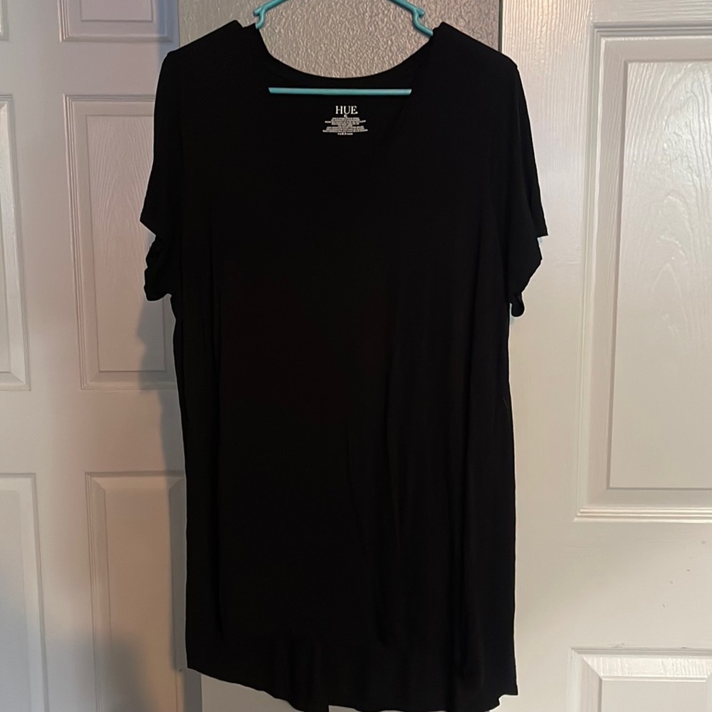 3- XL tunics - Hue Brand